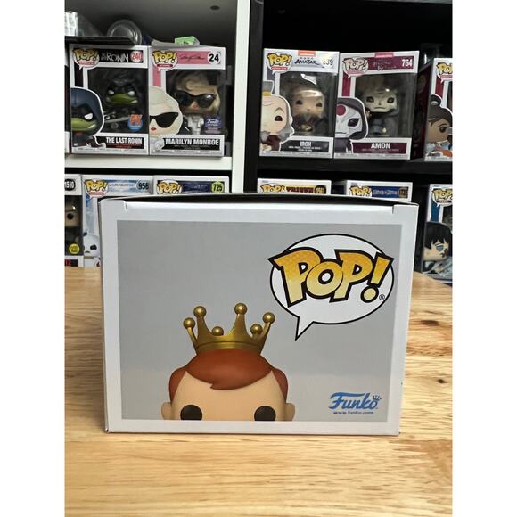 LIMITED SHOW EDITION 550 PIECE Freddy Funko White Lantern Pop DC Comics Fundays - Picture 5 of 6